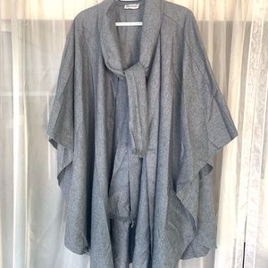 BetMar Wool Cape